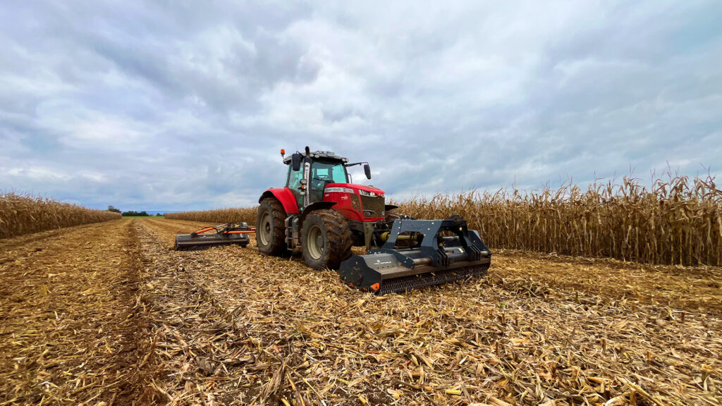 Fotoshooting - Agrarmarketing massey ferguson Maisfeld Herbst | Marketingathleten
